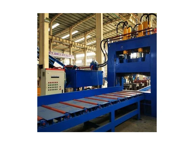 Heavy-duty hydraulic gantry shear for scrap steel