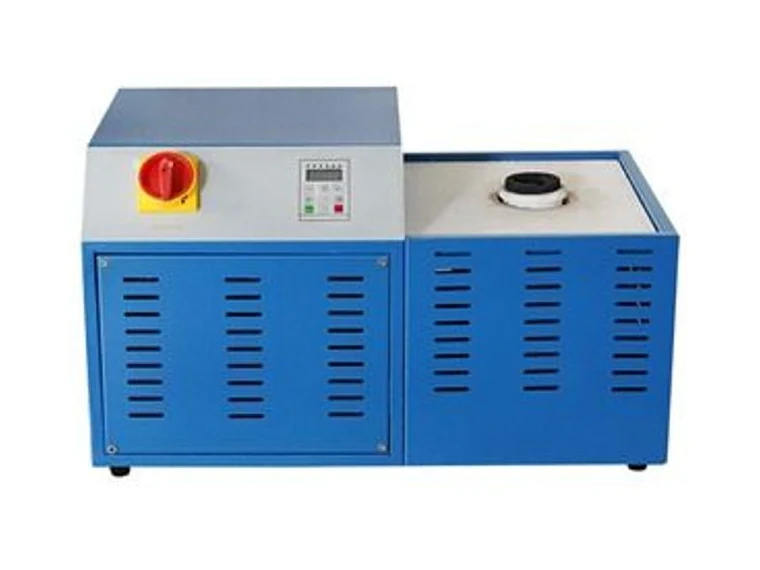 Medium frequency induction melting furnace